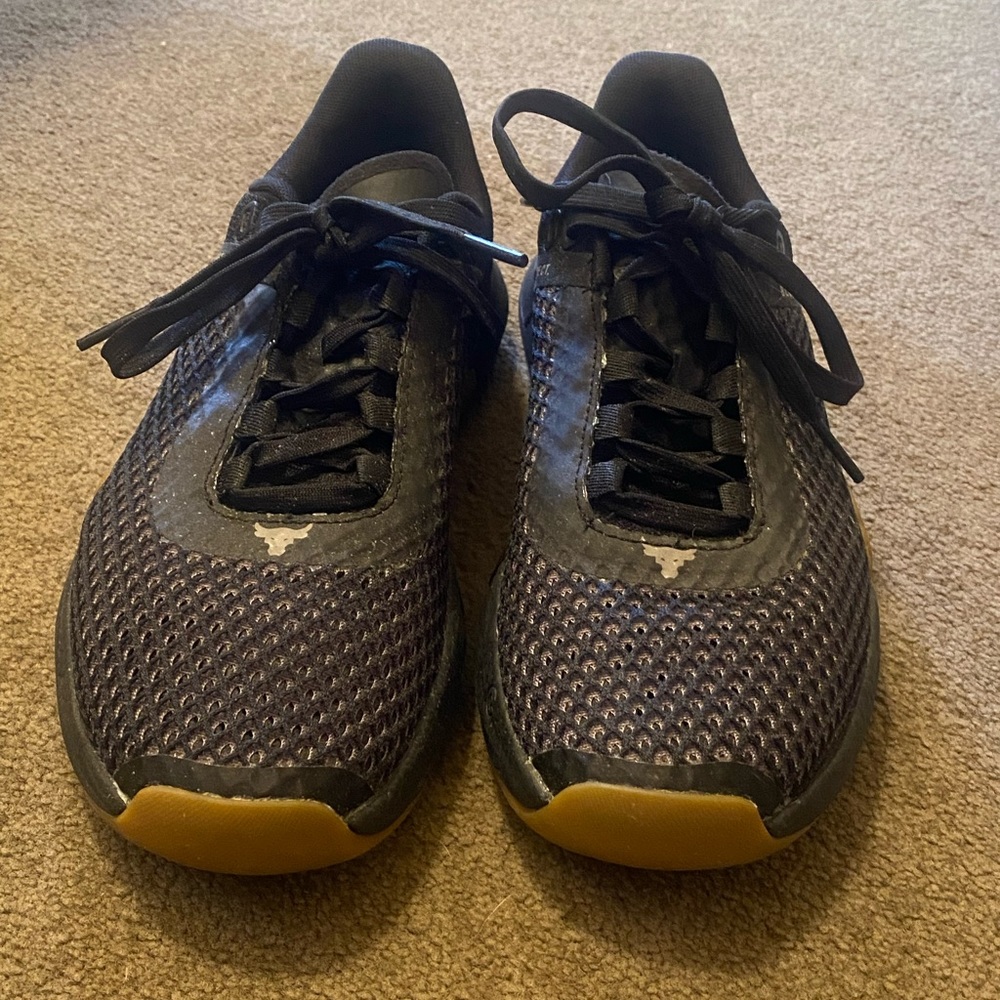 Under Armour training shoes. The Rock’s brand. - Picture 2 of 8